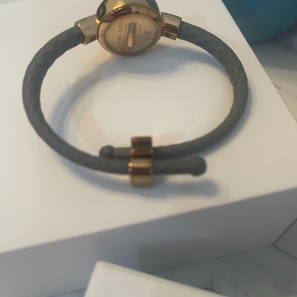 GUC- Authentic Mk Crosby Activity trackers - Picture 7 of 10